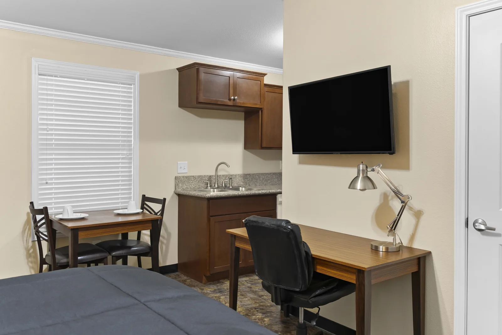 Bayou desk, dining table and TV