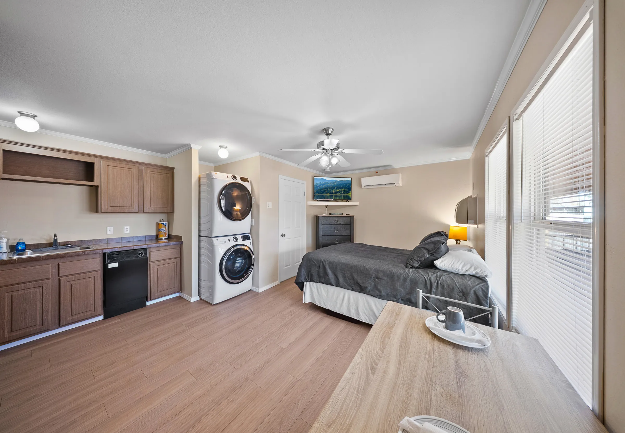 Cypress suite from the door, kitchenette, laundry and queen bed